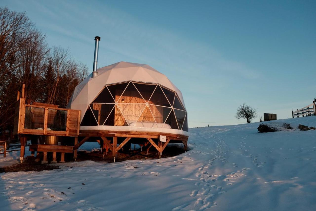 Mi-Clos - Luxury Pods With Private Jacuzzis Orford Exteriör bild