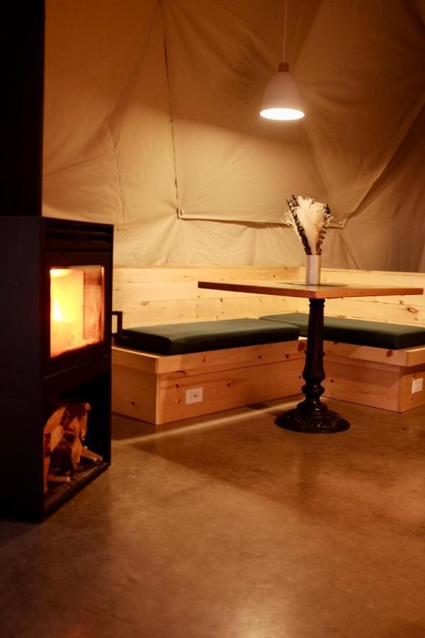 Mi-Clos - Luxury Pods With Private Jacuzzis Orford Exteriör bild